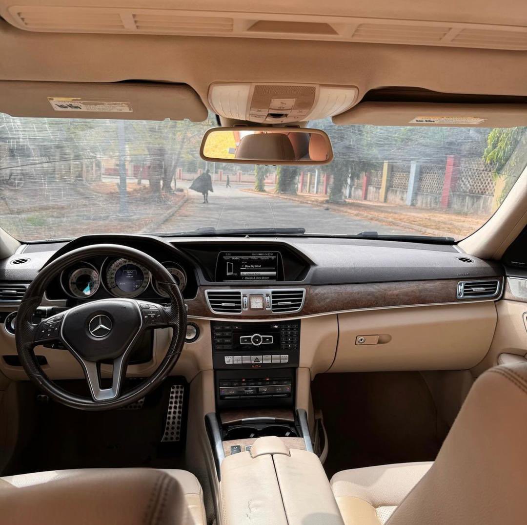 QleenAutos's tweet image. Neatly used 2014 keyless Mercedes Benz E350 with original custom duty available 

📍 Abuja 
🏷 14.3m
