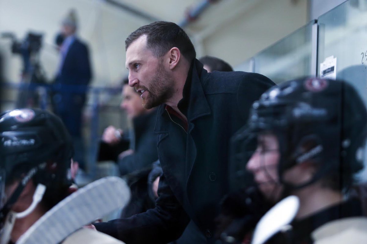 LCBoysHockey's tweet image. We are excited to announce that Paul Thompson has been promoted to Associate Head Coach. Coach Thompson is entering his second year with the program, following a successful 13 year professional playing career in the NHL and AHL.