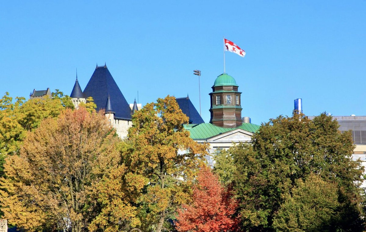 McGill University (@mcgillu) on Twitter photo #McGill moves up to 45th spot in the <a href="/timeshighered/">Times Higher Education</a>’s World University Rankings, positioned among the top 2.1 per cent of more than 2,000 institutions worldwide 🎉
loom.ly/xDJTPnA <a href="/THEworldunirank/">World University Rankings</a> #McGill moves up to 45th spot in the <a href="/timeshighered/">Times Higher Education</a>’s World University Rankings, positioned among the top 2.1 per cent of more than 2,000 institutions worldwide 🎉
loom.ly/xDJTPnA <a href="/THEworldunirank/">World University Rankings</a>