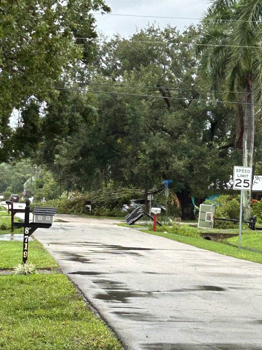 tammynorth239's tweet photo. The tornado went right up our street.  There is a lot of damage. The hurricane hasn’t hit yet. That’ll be late tonight https://t.co/NzQSYOFvoK