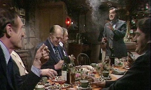 SaveRedlandLibr's tweet photo. 7pm TODAY on @TalkingPicsTV
From 1976, s22 Ep 8 of #Police #Drama📺 #DixonOfDockGreen “Reunion” directed by #VereLorrimer & written by #KennethClark (as Ben Bassett)
🌟#JackWarner #NicholasDonnelly #StephenMarsh #BenHoward #RichardHeffer #GlynnEdwards #BillDean #PhilMcCall https://t.co/YmjydKptDa