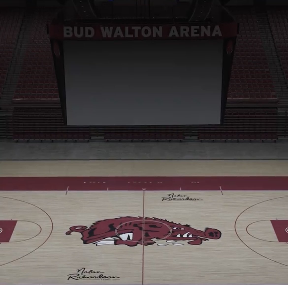 joshteeter01's tweet image. SLOBBER HOG IS BACK. I REPEAT, SLOBBER HOG IS BACK