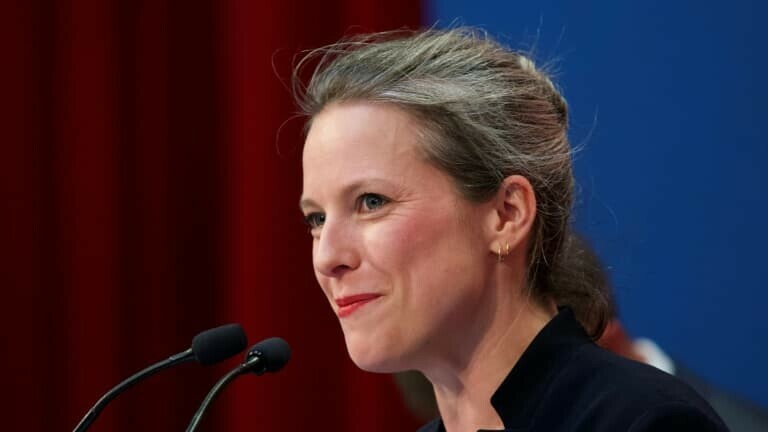 BFMTV's tweet image. Le NFP propose dix mesures qui permettraient d'augmenter les recettes de 49 milliards d'euros
l.bfmtv.com/bw5n