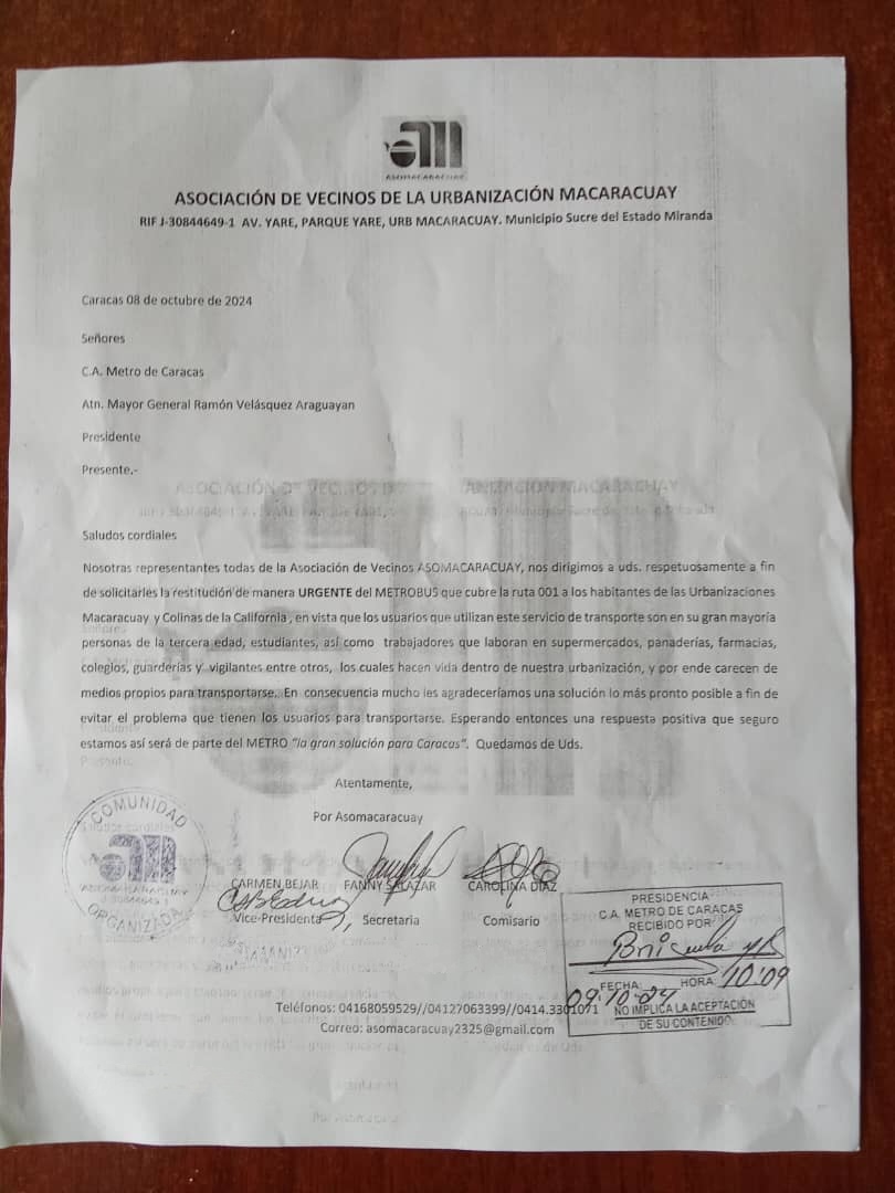 Macaracuay2015's tweet image. Carta entregada a la Presidencia del Metro de Caracas, para solicitar  la reactivación de la ruta 001 que cubre colinas de la California y Macaracuay! 
Se entregó acompañada de la firma de los vecinos que se encuentran afectados. @metro_caracas @ComisionPerman3