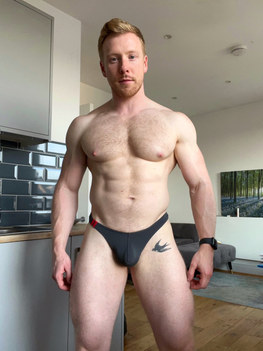 Click 🩵 to see the back 🍑