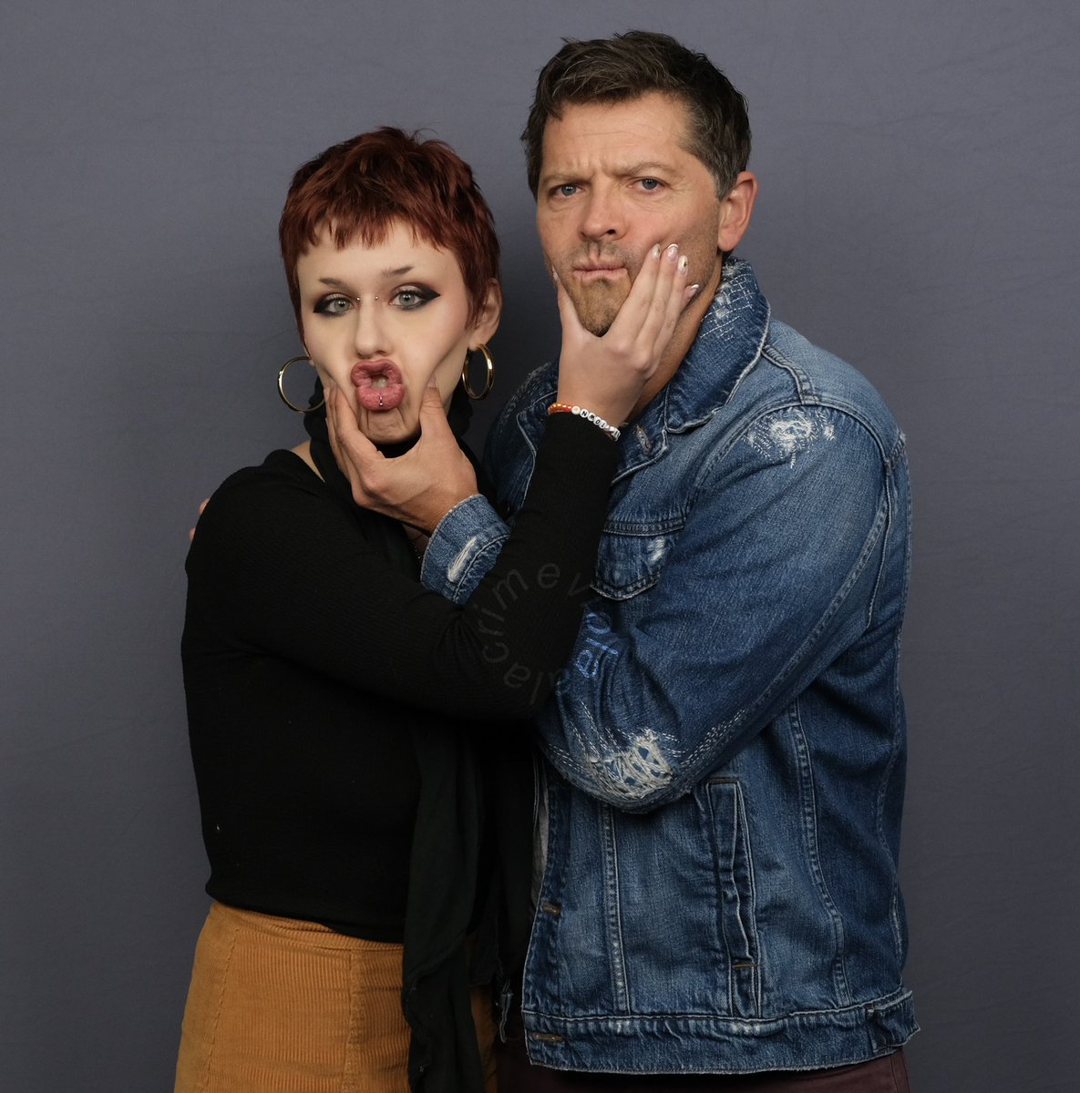 lacrimeviolaa's tweet photo. I was too tempted so I got two digitals. goodnight. https://t.co/I3WcbzLTk3