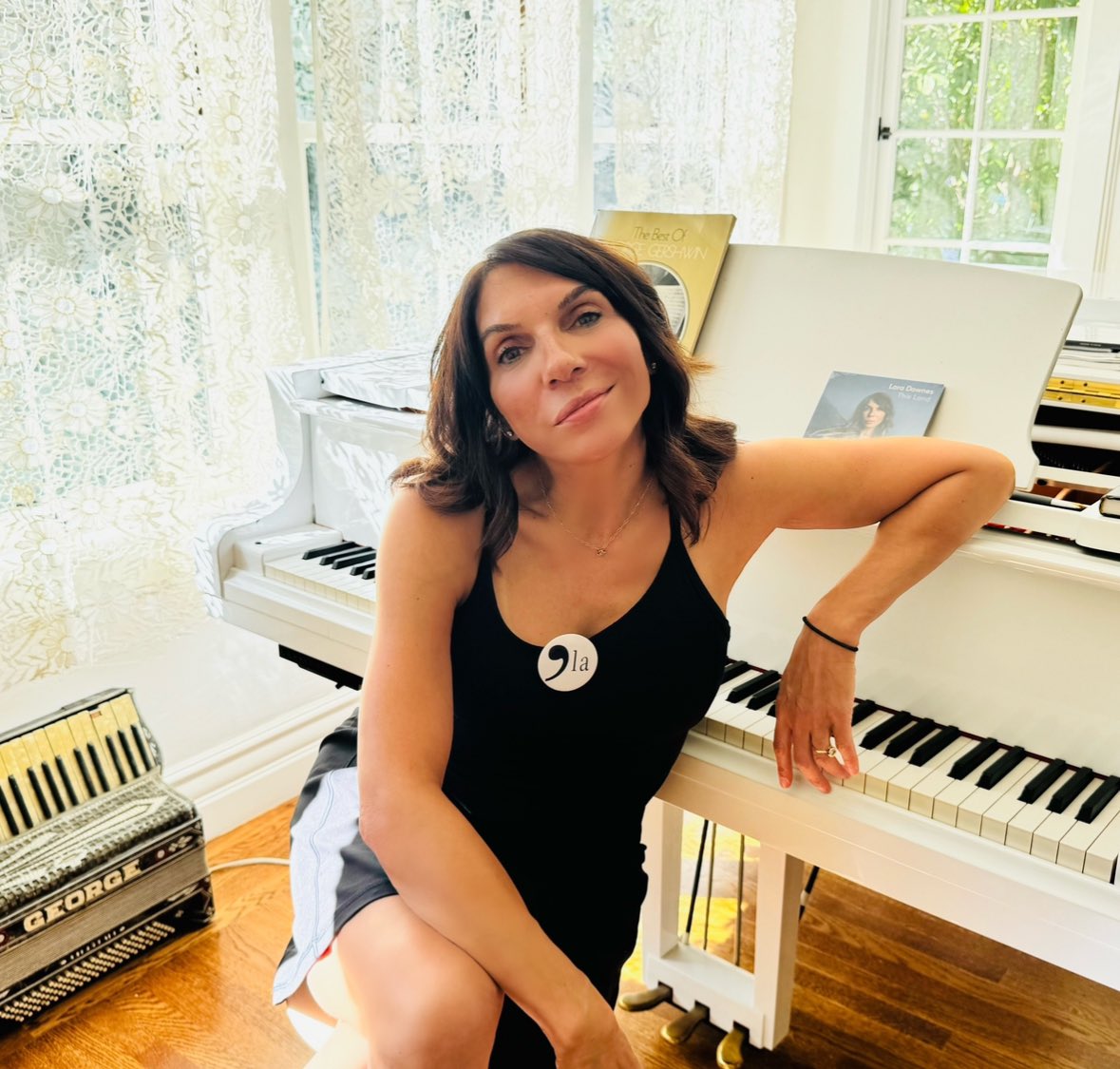 A commala for #Kamala🗽🇱🇷
 <a href="/KamalaHQ/">Kamala HQ</a> <a href="/musicianskamala/">Musicians For Fire Relief</a> 
#Kamala4President2024