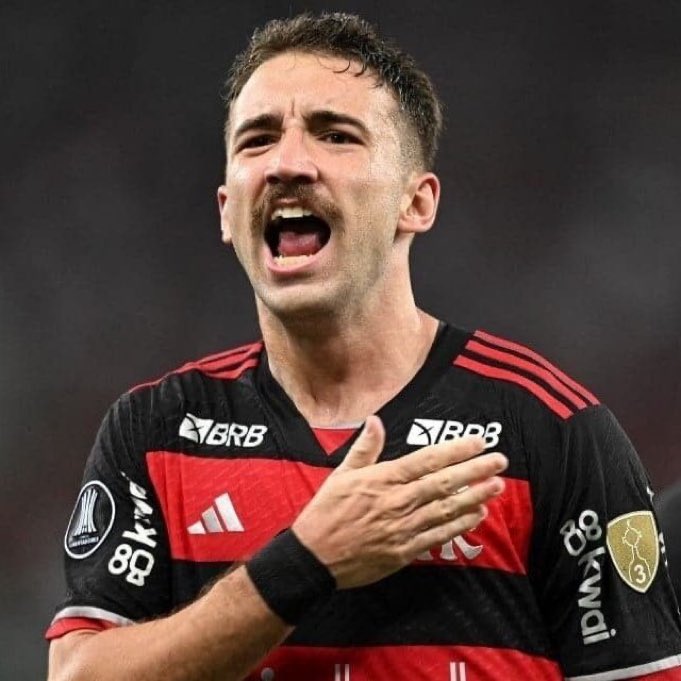 Posso polemizar ?

Léo Ortiz é mais jogador que o Rodrigo Caio ( 2019 ) e o Pablo Mari ( 2019 )