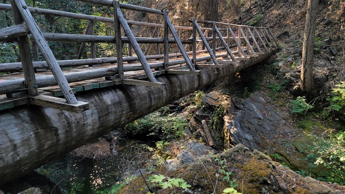 Rogue River-Siskiyou NF tweet media