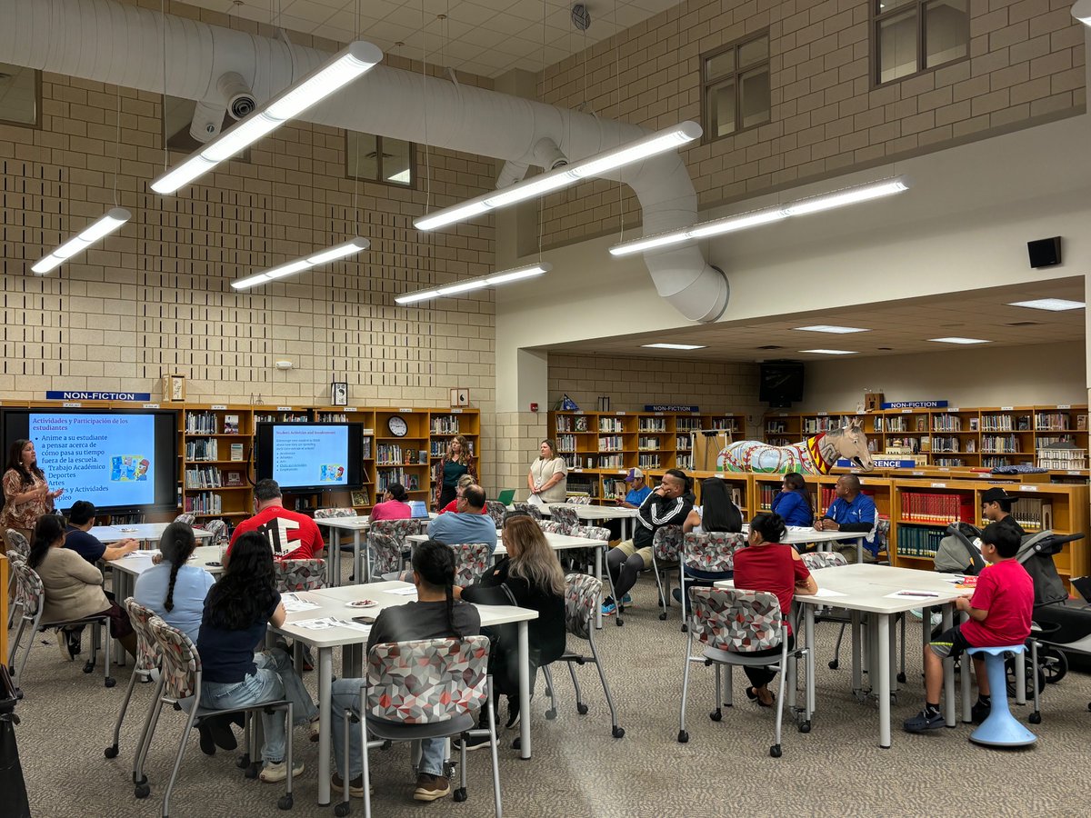 PrincipalPeckha's tweet photo. Sharing information with our Spanish-speaking families tonight! #StrongSpanishinourStable https://t.co/kVDDX9jsxF