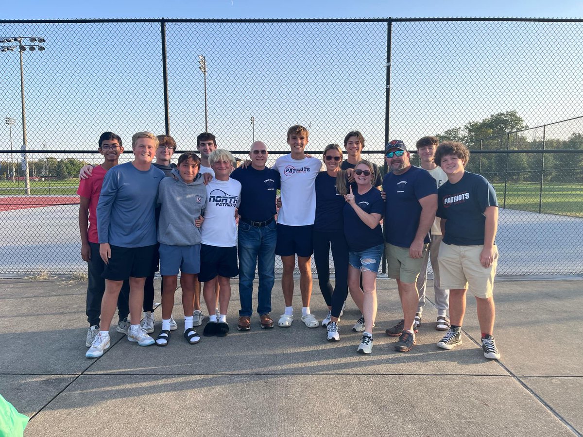 RickSemmler's tweet photo. Terre Haute North senior James Belmar today won an individual singles sectional title beating an opponent from Plainfield 6-1, 6-2. Belmar now advances on to regional round next week in the IHSAA individual state singles tourney https://t.co/P7CGL1Y3NC