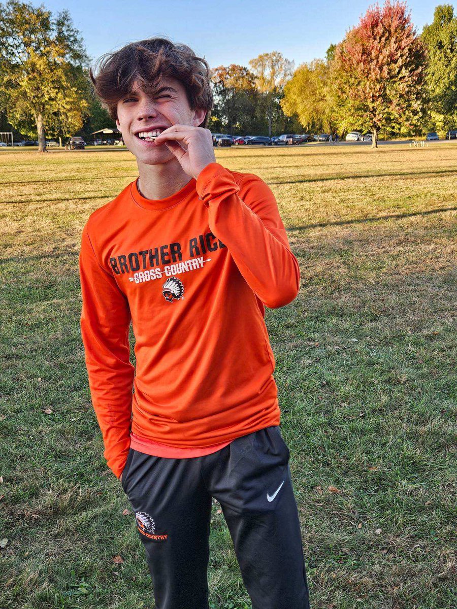 RiceADCoachCal's tweet photo. Congrats to Warriors who competed in the CHSL Championship. Nolan Collins finished 7th overall with a PR of 17:12, earning All-Catholic honors! @BroRiceWarriors https://t.co/jpJOfSXDNK