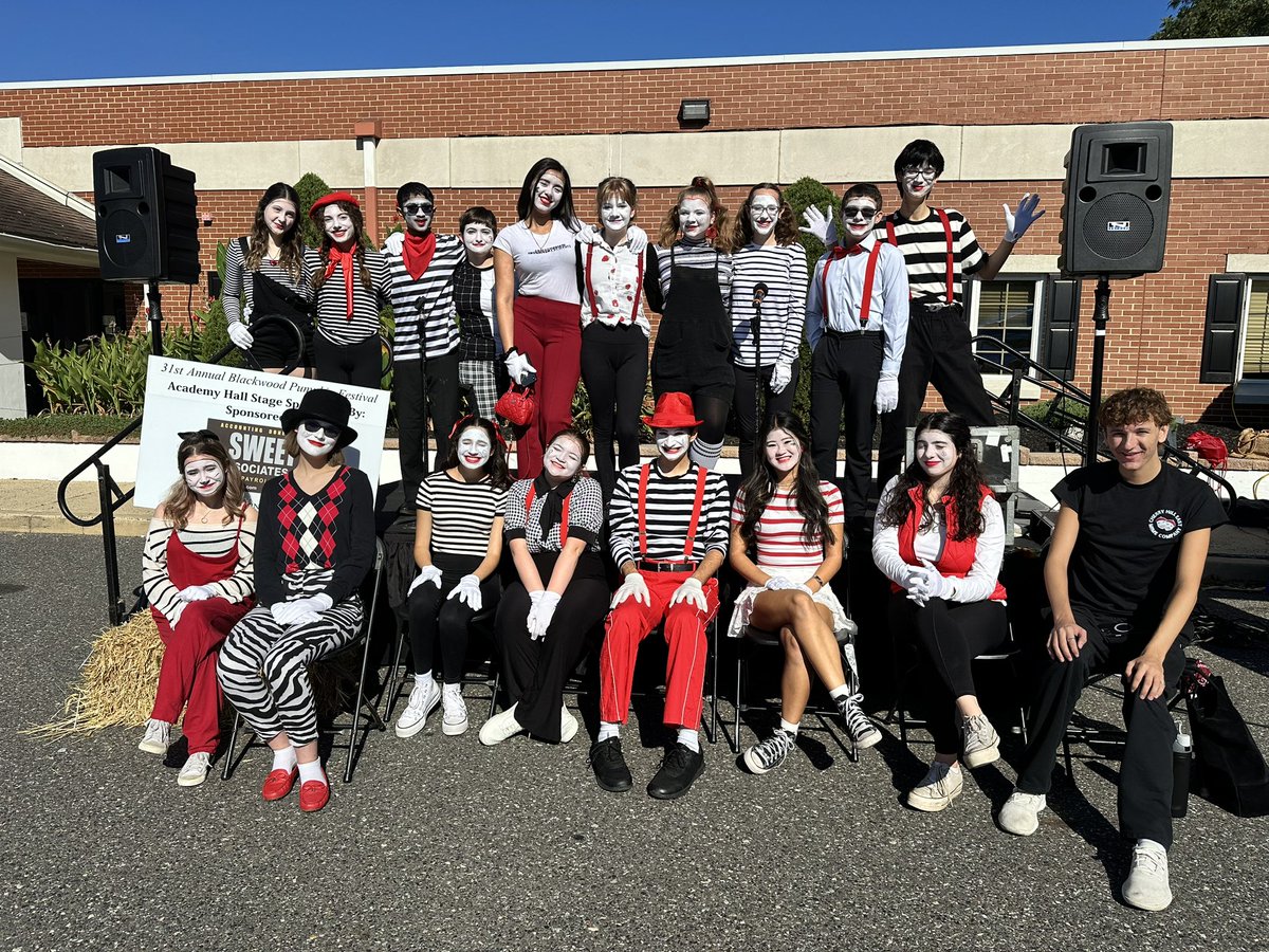 CH East Mime Company tweet media
