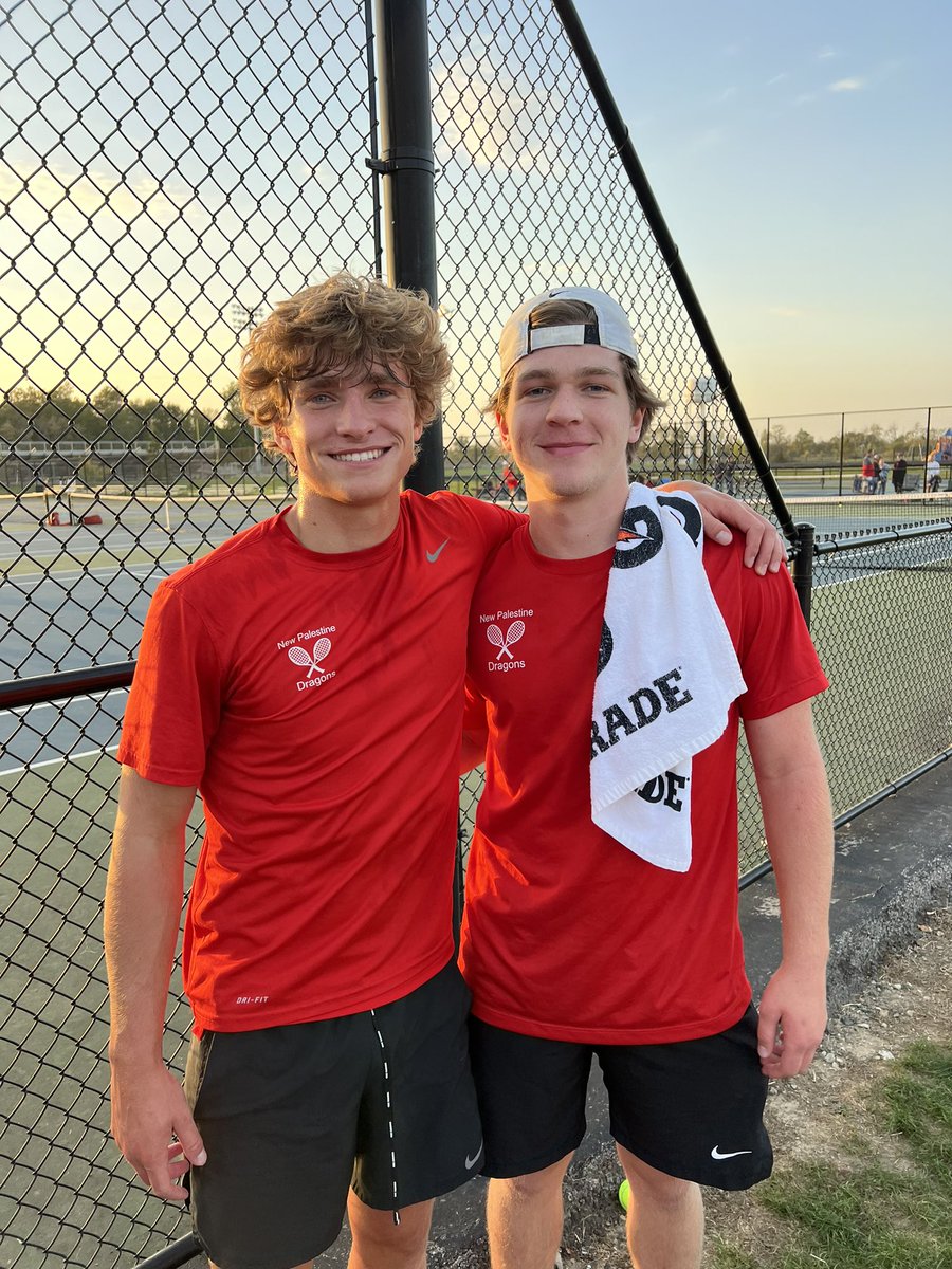 TE: Dragons fall 4-1 to Fishers in the regional championship match. Moses Haynes/Max Havel win at No. 1 doubles and will move on in the individual tournament.