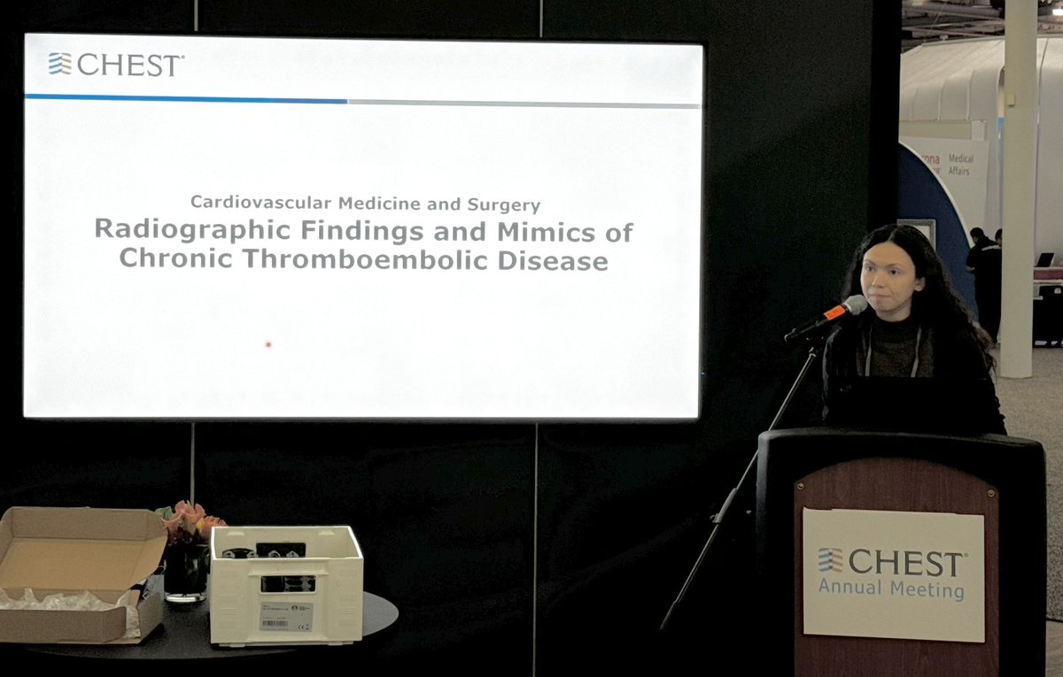 Mark Warner tweet media