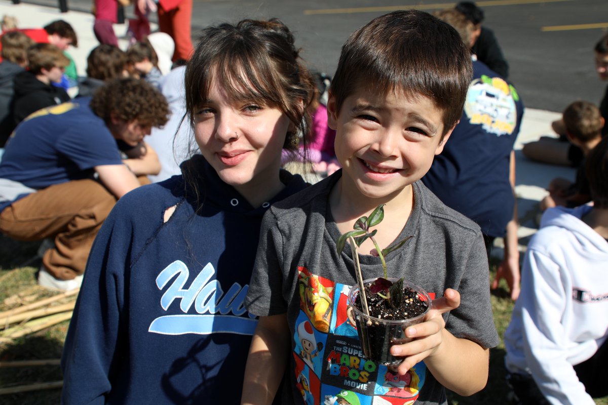 Barrington 220 tweet media