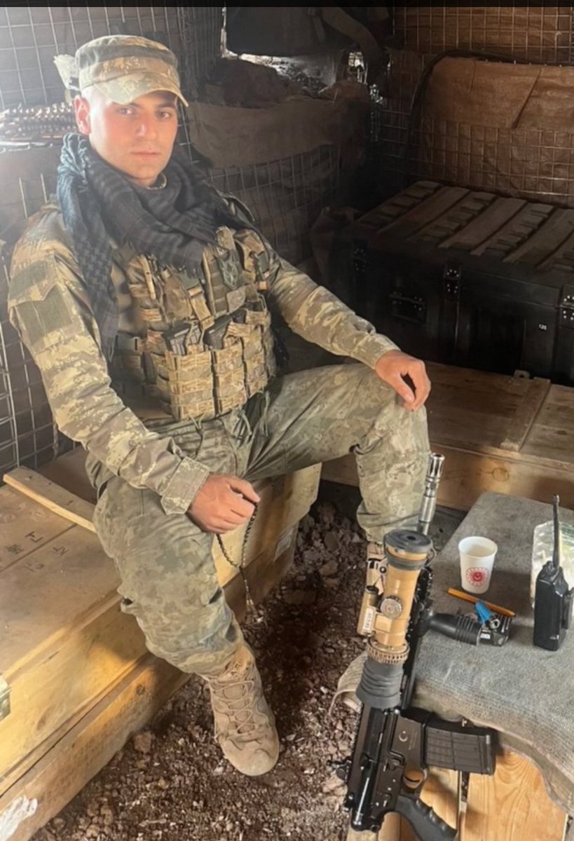 “ŞEHİDİN VAR TÜRKİYE”
Pençe Kilit operasyon bölgesinde teröristler tarafından yapılan taciz atışı sonucu Askerimiz Piyade Sözleşmeli Er Sefer Alan Şehit oldu.
Türk milletinin başı sağ olsun

REİS SEDAT PEKER

<a href="/sedat_peker/">Sedat Peker</a> #sedat