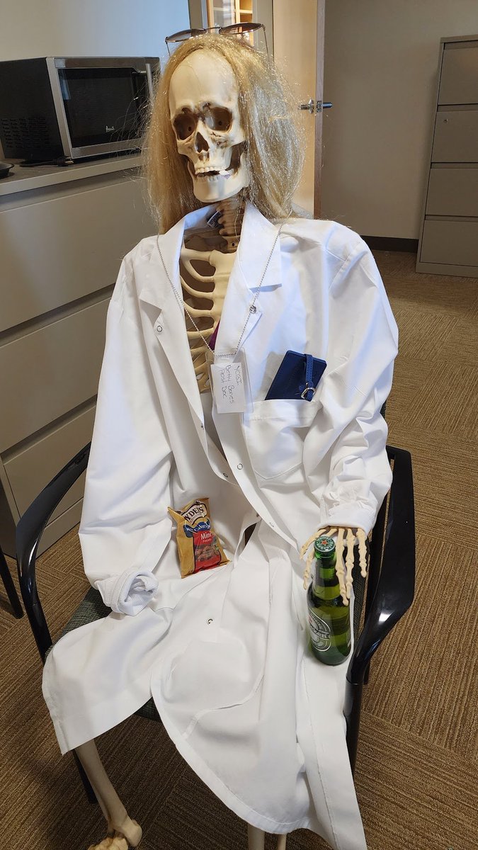 The scariest sight of Halloween - the interminable postdoc

Poor Dr. Betty Bones of YCBI