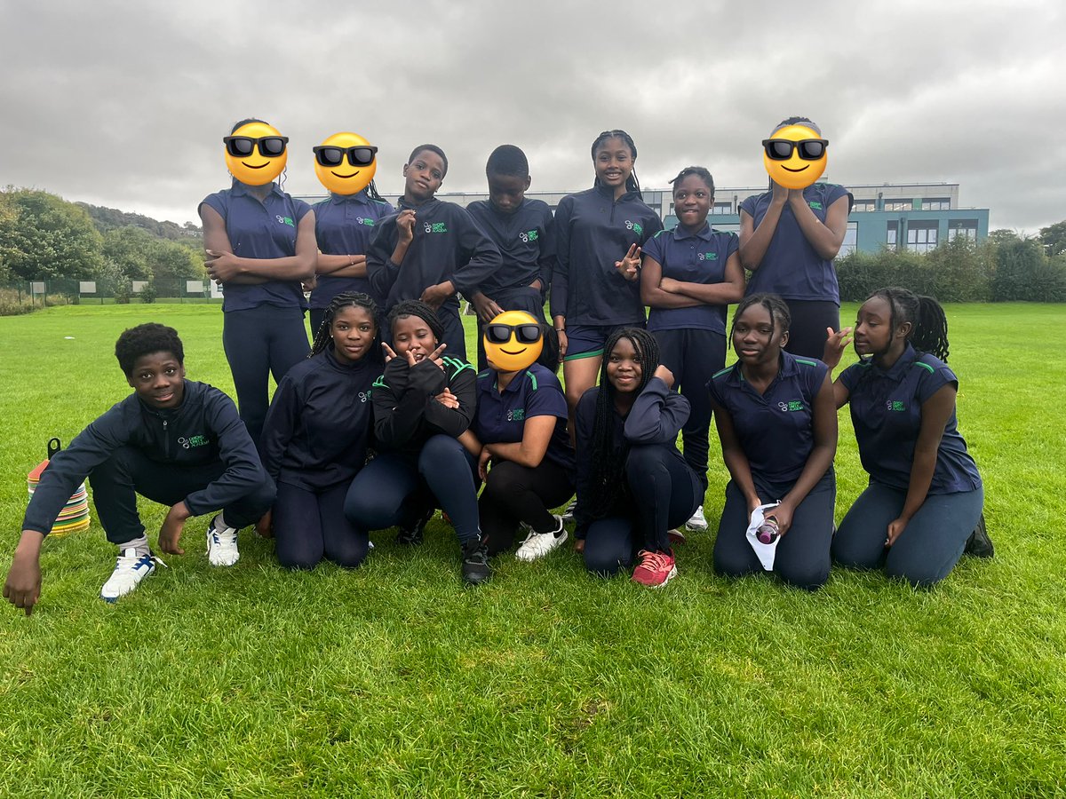 Our Cross Country team did amazing in the Dixons Cup this afternoon at <a href="/dco_pe/">DCO_PE</a>. Caleb finishing🥇in the KS3 boys category and Christine finishing 🥇in the KS3 girls category. Ronelle finishing 🥉 in the KS4 girls category. Well done to all students, we’re so proud!