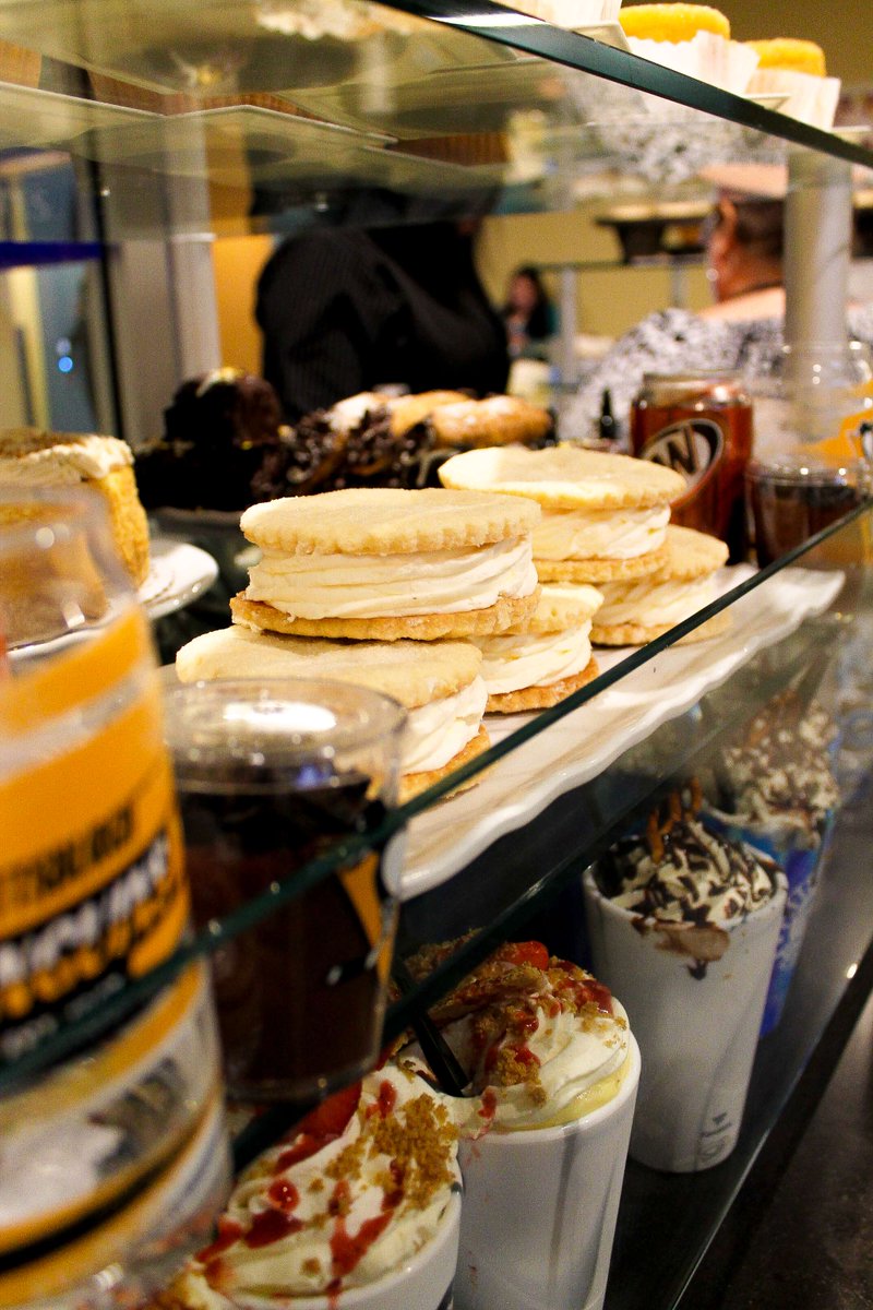 Pastries A-La-Carte tweet media