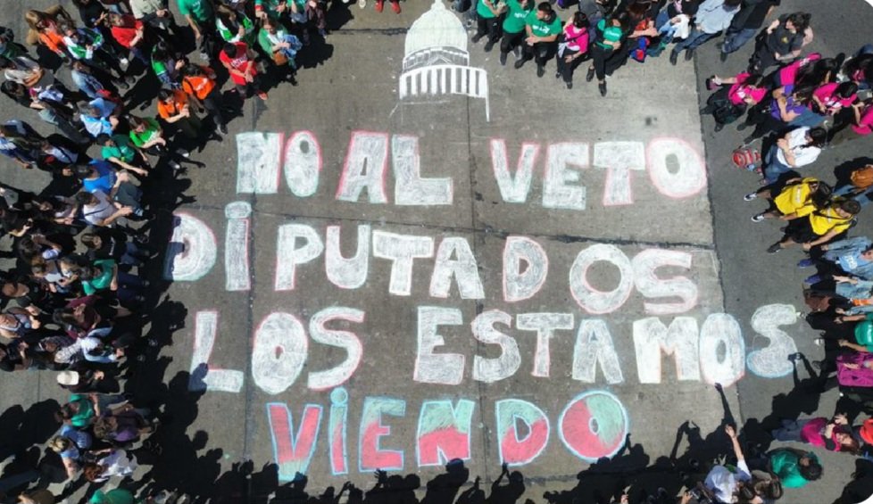 Florencia Saracho tweet media