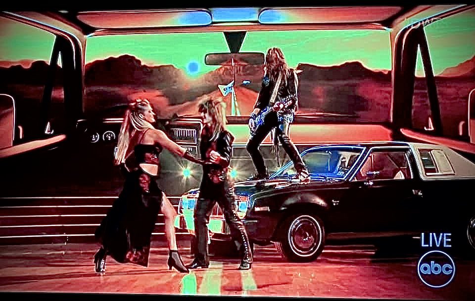 Joel Hoekstra tweet media