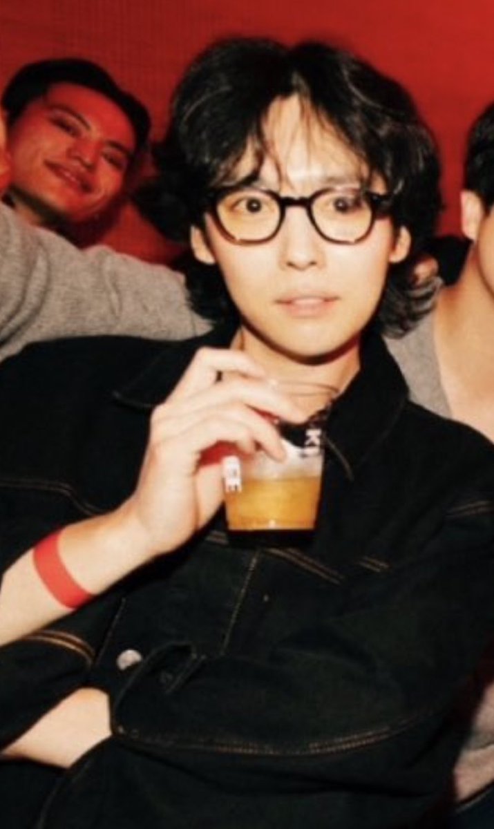 Jinwoo low quality tweet media