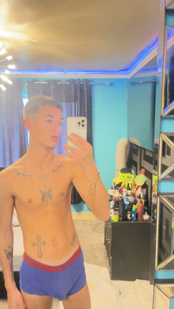 Follow my new 🌶️ instagram 

@BRADOF444