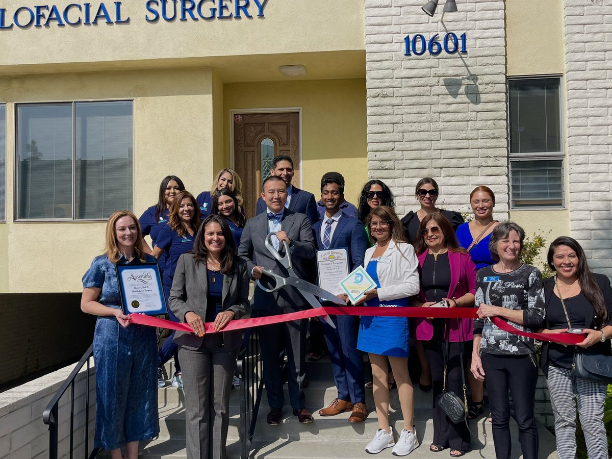 AsmPacheco's tweet image. This morning, I had the pleasure of joining the @DowneyChamber to cut the ribbon on Downey Oral &amp;amp; Maxillofacial Surgery. Wishing the team success as they raise the standard of care in our community! I’m always happy to support new businesses in #AD64.