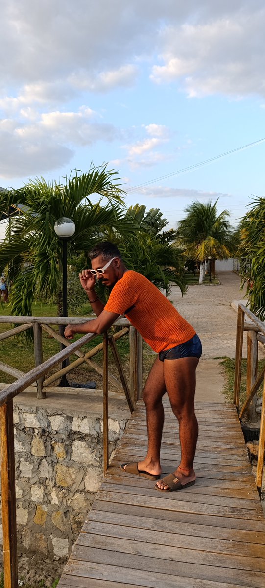geminicancer93's tweet photo. Estou tão gostosinho nessas fotos, ainda bem que o twitter voltou, só posto aqui essas coisas. 🥵 https://t.co/XIdSTjpIzn