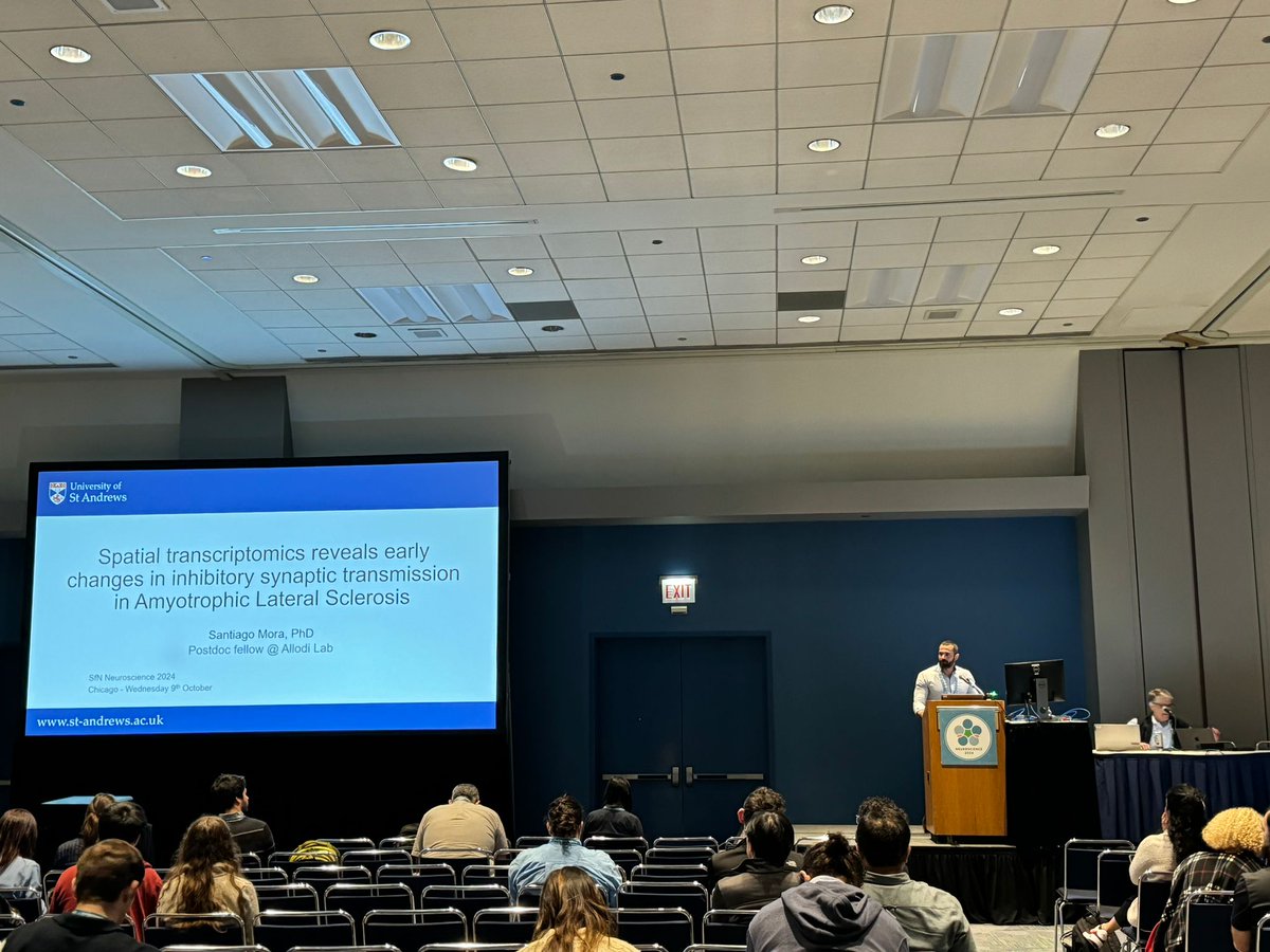 Santi Mora from Allodi Lab speaking about changes in inhibitory interneurons in ALS at #sfn2024