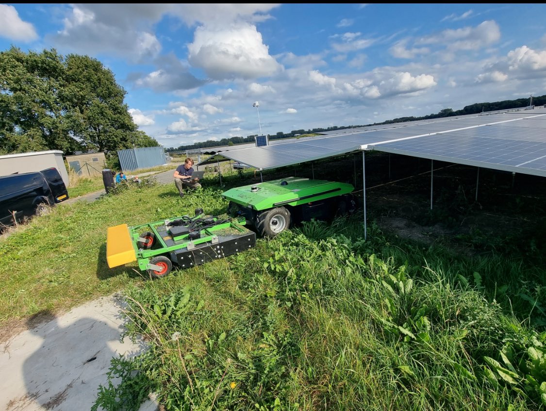 Für PEG Anlagen interessant für Spiegel 🪞 PV Hybride: ja Vegetation kann Hot Spot und so auch Brände erzeugen!