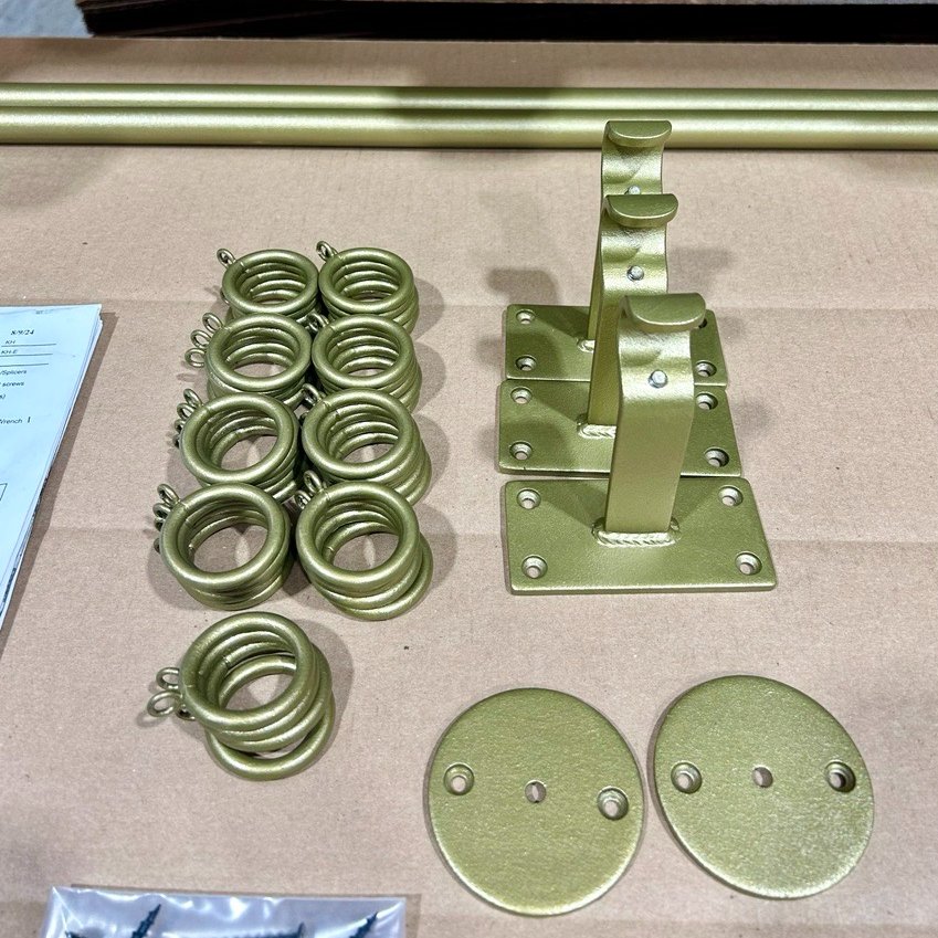 helserbrothers's tweet image. 🌟 Prepping this gorgeous French Pole kit in Grecian Brass finish. Happy Hump Day from the Helser Brothers team! 🐪 ✨ #DraperyHardware #Customdraperyhardware #Windowtreatments #MadeintheUSA