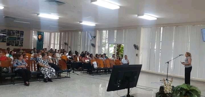 Dimos inicio al Seminario de  Legislación de la Unión Europea conducido por la VM <a href="/midalys_blanco/">Midalys Naranjo Blanco</a> y con la  participación de  diferentes organizaciones del sector encargadas de la producción de alimentos  para el consumo nacional o con fines exportables.