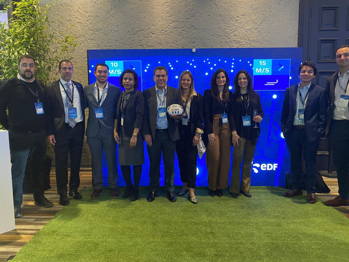 EDF en Chile tweet media