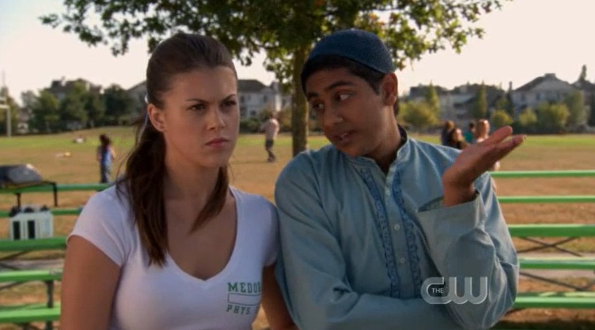 televisionaryZW's tweet photo. 11268. #AliensinAmerica "My Musky, Myself" - If this show had aired a few years later between Fresh Off the Boat & black-ish, I could've seen this being a hit. But 2007 CW was not the place for this great show. This ep has a FANTASTIC dad B plot. Ridiculously funny. (A) https://t.co/klOWXEOOmX