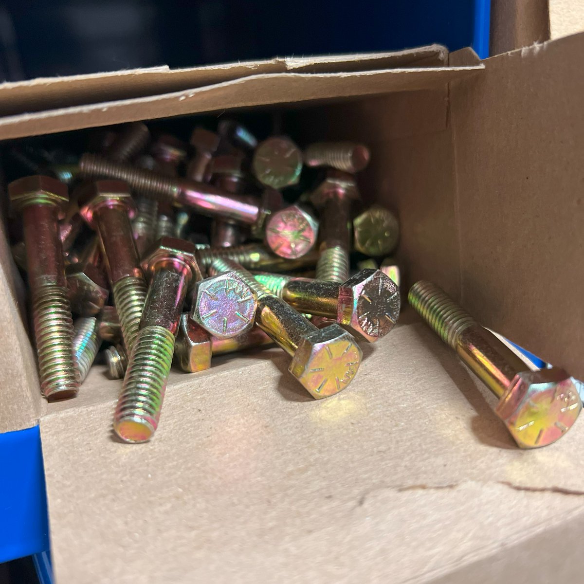 SRIindianapolis's tweet image. From the ground up, every bolt counts. Ensuring strength and stability in every build. 🛠️🔩 #HardwareStore #BuildingEssentials #BoltsAndScrews #PrecisionParts #Workshop #shopSRIIndy