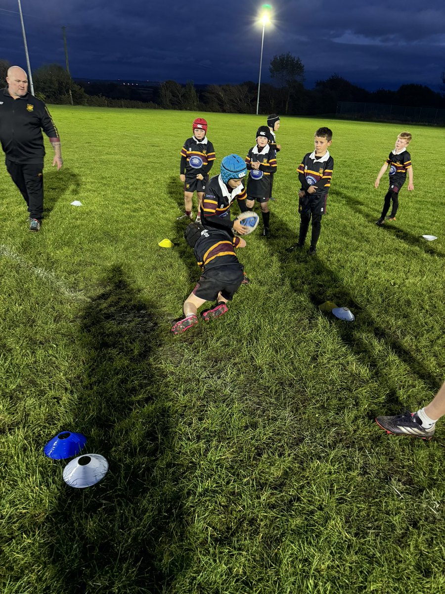 Mr. Barnes (WRU Hub Officer - Cynffig Comp) (@mrbarnescynffig) on Twitter photo Brilliant to get down to <a href="/ac_cefn/">Cefn Cribwr AC</a> <a href="/Junior_Riders/">Cefn Cribwr Junior Riders</a> to run the Tackle 24 CPD🙌🏻
An outstanding bunch of young players and some real creative coaches made the session a productive one👏🏻
Thanks for having me, see you again soon🤝 Brilliant to get down to <a href="/ac_cefn/">Cefn Cribwr AC</a> <a href="/Junior_Riders/">Cefn Cribwr Junior Riders</a> to run the Tackle 24 CPD🙌🏻
An outstanding bunch of young players and some real creative coaches made the session a productive one👏🏻
Thanks for having me, see you again soon🤝