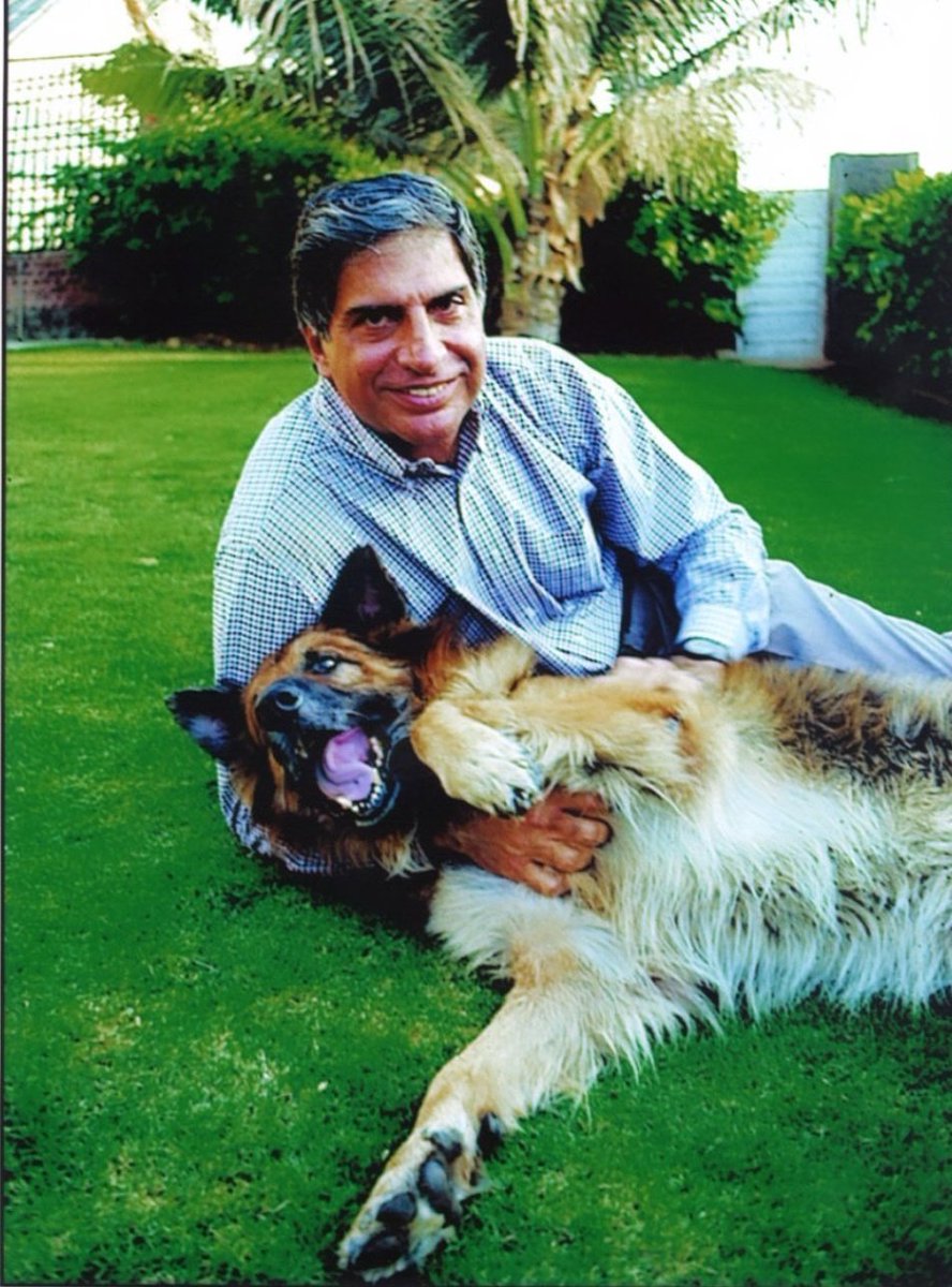 Bigdawg_bites's tweet photo. Ratan Naval Tata passed away today at Mumbai's Breach Candy Hospital..💔 #RatanTata sir #RNtata https://t.co/RvXwajY6iQ