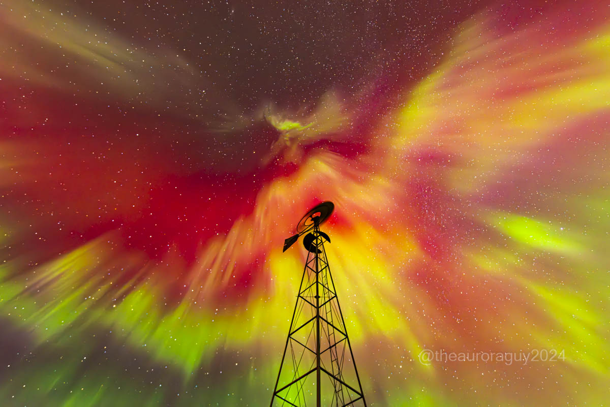 theauroraguy's tweet photo. "Where Does One Begin"
Highway 23/24, Intersection, Alberta  20241008T0550Z
The Geomagnetic Storm of October 7/8 was quite incredible in fact so much so I am bewildered as what to post, over 11.000 images all worthy of posting makes for tough choices, this was probably the most photogenic geomagnetic storm that I have photographed.  The orange colours were visible to the eye and were a constant all night.
#Aurora #Auroraborealis #northernlights #SAID #STEVE @NASAEarth @NASAJPL @NASASun
@AlbertaAurora @rasc @TweetAurora @nenecallas
@Magnetodawn @Vincent_Ledvina @SNHWx
@TamithaSkov @PipmizerX @abastrophile
@eljakeo30 @chunder10 @spaceyliz
@NoelBowman13 (windmill for you)