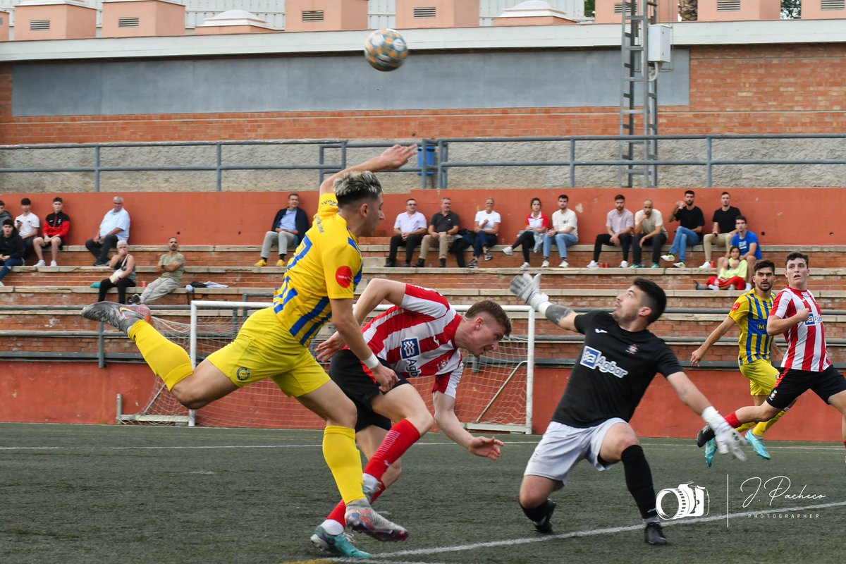 JoseRuizG13's tweet photo. @UEValls 🔴⚪️ https://t.co/gicuWbWgx9