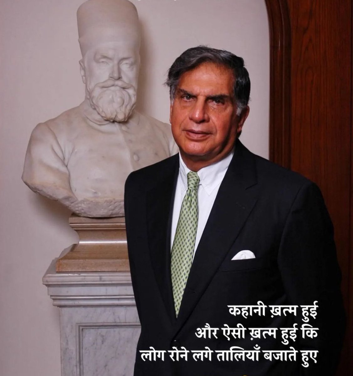 gul7san's tweet photo. A great visionary leader, who inspired millions of people is no more.. It feels like a personal loss.. #Ratantata ji 
Om Shanti 💐💐 https://t.co/jcMhcgfalb