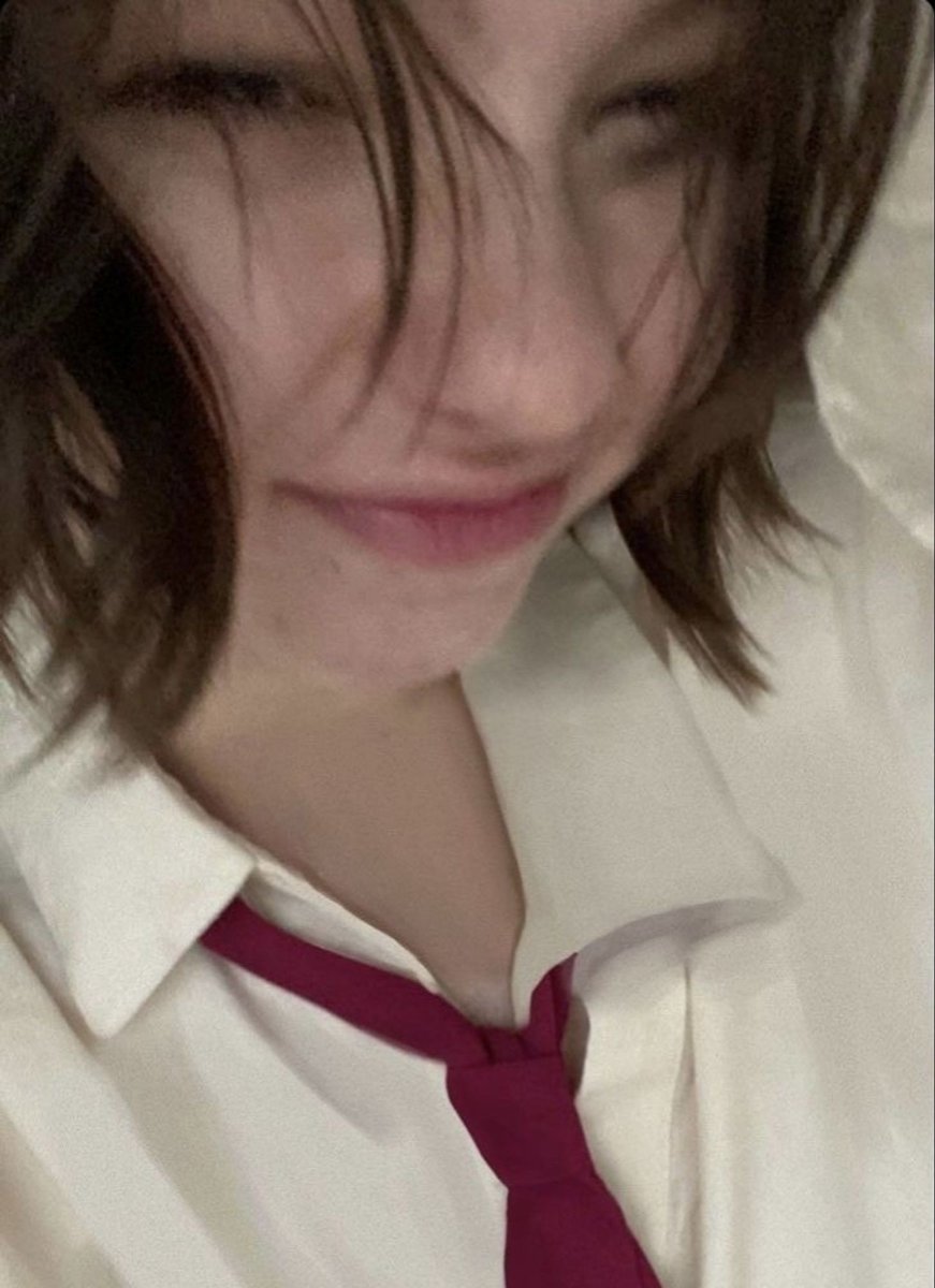 ortegayst's tweet photo. Revisão de Sentimentos | wenclair au

Onde Enid precisa urgentemente de suporte para não repetir o terceiro ano do ensino médio.

Ou, onde Wednesday aproveita a oportunidade perfeita para se aproximar de sua crush de longa data antes de ir para faculdade. https://t.co/qtV1o76lGp