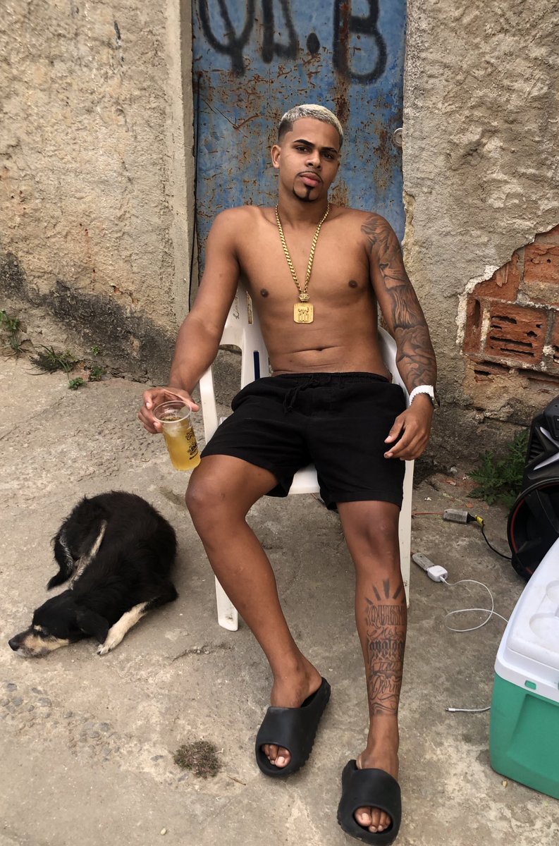 Fbsilva119's tweet photo. De volta ,por aqui😵😅 https://t.co/wkMP3J6fvc