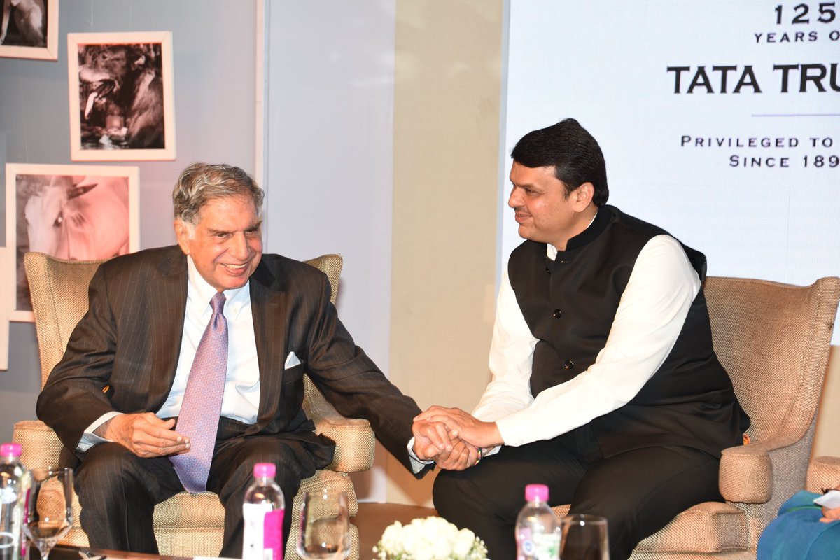 Devendra Fadnavis tweet media