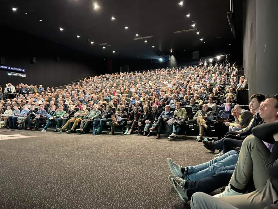 VlFedBeleggers's tweet image. In een samenwerking met de studentenorganisatie Greenhill Capital Belgium in Leuven, organiseert VFB di 22/10 een gratis lezing met Pieter Slegers (@QCompounding). Hij zal het hebben over hoe een #aandeel #analyseren en dit ook kunnen voorstellen 
Schrijf je op tijd in 1/2