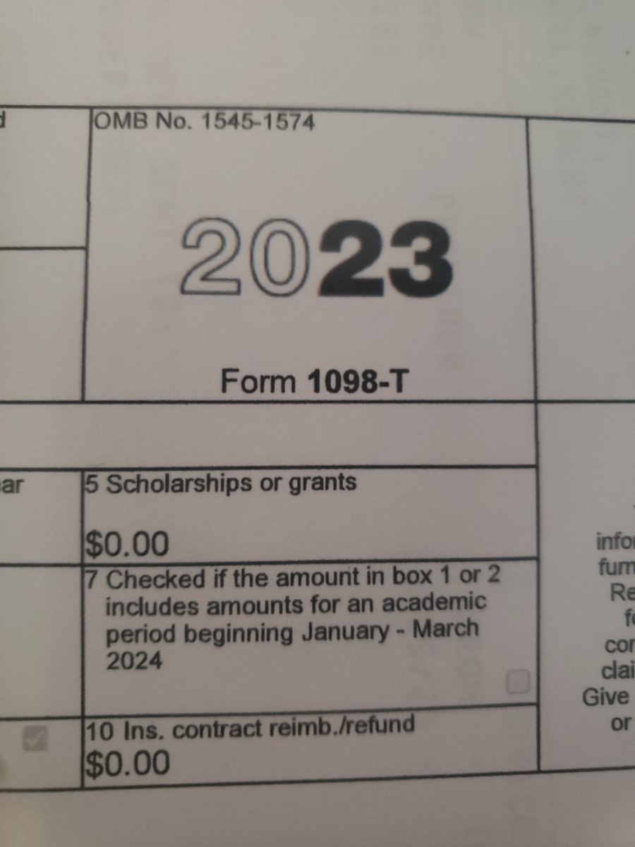 8266_esp's tweet image. @IRStaxpros 
Why would the IRS award the students who did not graduate and reject the students who did graduate???
#AOC2021 #AOC2022