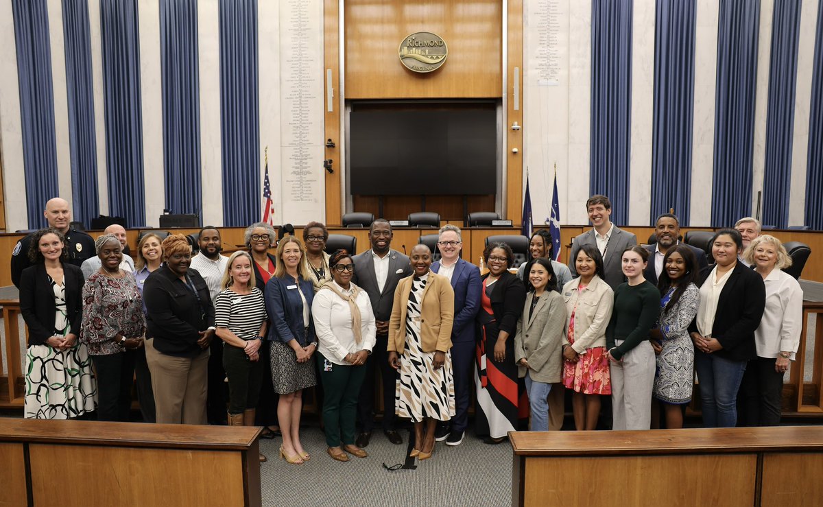 LevarStoney's tweet image. Today, alongside our community partners, we shared our efforts to expand out-of-school time programming for our youth. Since 2017, we’ve added over 500 school-based slots, and over 800 slots have been recently created through our Positive Youth Development Fund. These investments…