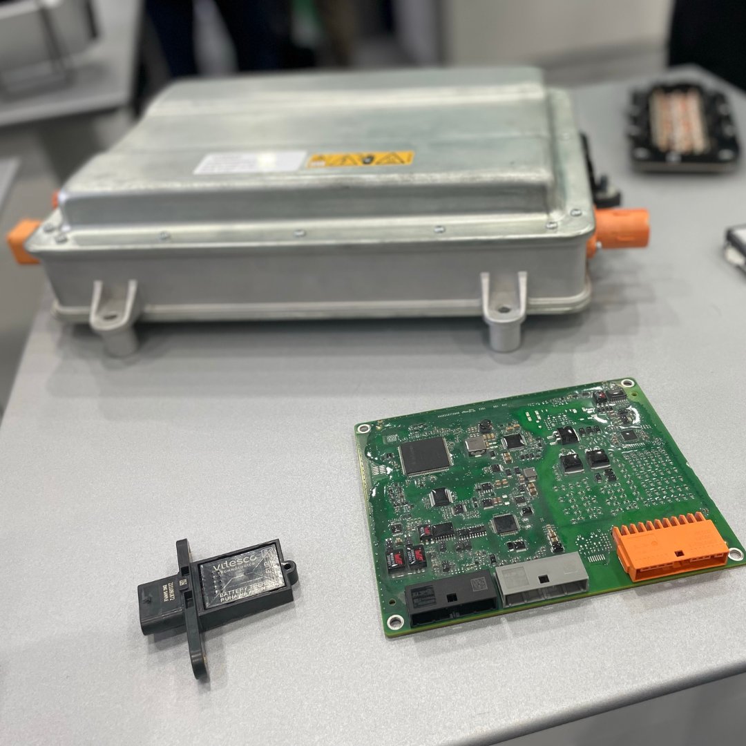 SchaefflerGroup's tweet photo. We're excited for day 2 at the EV Tech Expo in Detroit! Stop by booth No. 225 to chat with our experts about how Schaeffler is shaping the future of electric vehicles and discover the innovations driving next-gen mobility. π‘
#MakingNextPossible #EVTechExpo #WeAreSchaeffler https://t.co/so8hHlr7IW