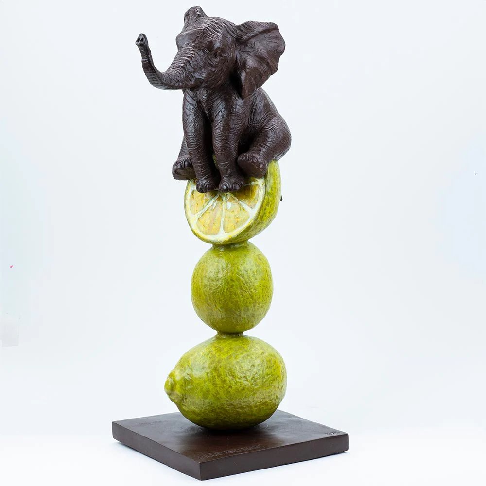 Cᴏɴᴛᴇᴍᴘᴏʀᴀʀʏ | Aʀᴛ Nᴏᴡ (@artnow_) on Twitter photo Elephants love lemons (2024) | Gillie and Marc (<a href="/GillieandMarc/">Gillie and Marc</a> FN Art Galerry, Okker Art Gallery) Elephants love lemons (2024) | Gillie and Marc (<a href="/GillieandMarc/">Gillie and Marc</a> FN Art Galerry, Okker Art Gallery)